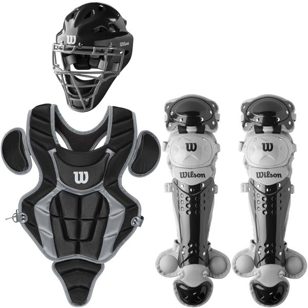 Wilson C200 Youth Baseball Catcher's Set