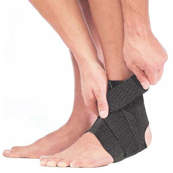 Mueller Green Adjustable Ankle Support 